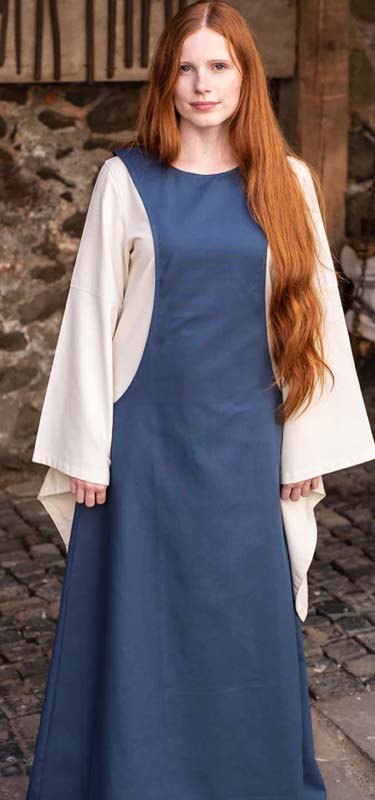 Blue medieval dress with white sleeves from Burgschneider.