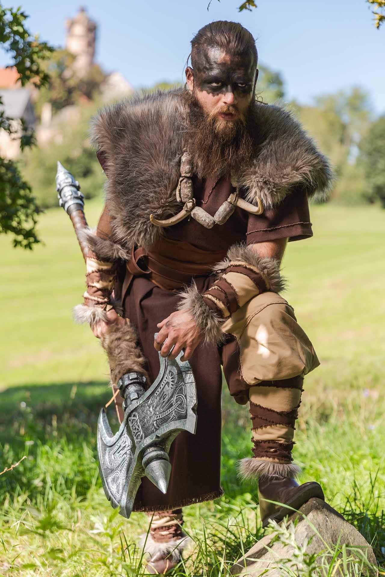 Official Dungeon & Dragons Barbarian costume