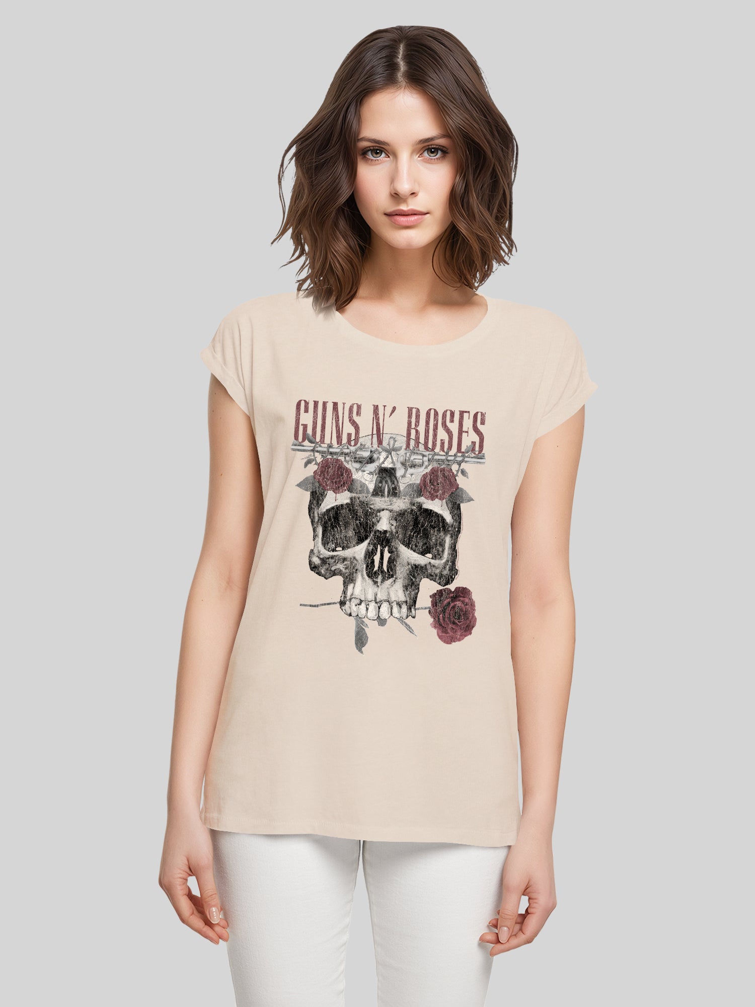 Guns N 'Roses Roses Calavera con Damas Extendida TEE de hombro