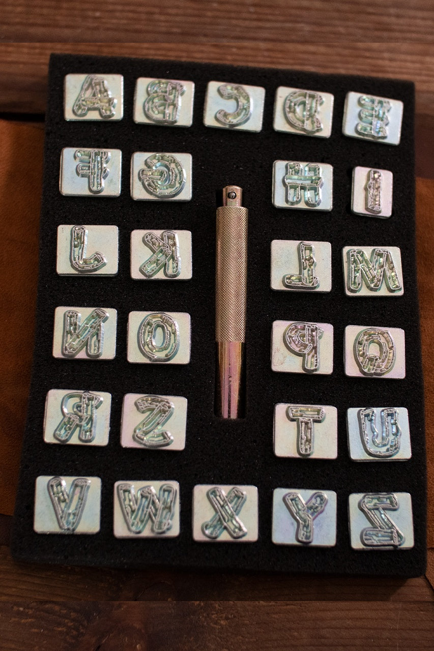 Embossing Tool Set Alphabet WOODSHAPE (19.05 mm)