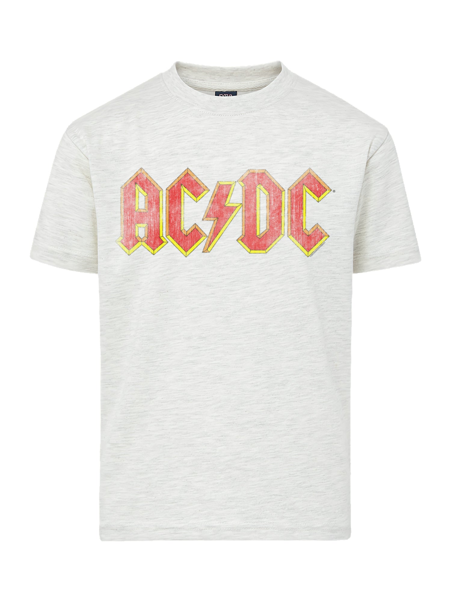 Logotipo rojo angustiado AC/DC con camiseta de amigo juvenil