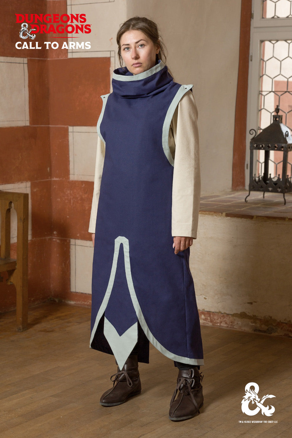 Dungeons & Dragons Cleric Tabard Blue/Ice Blue