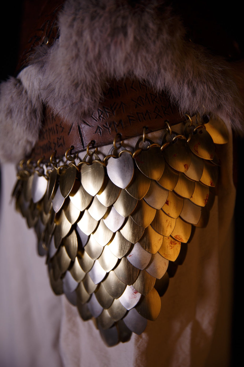 Aluminium Scales Shiny Gold