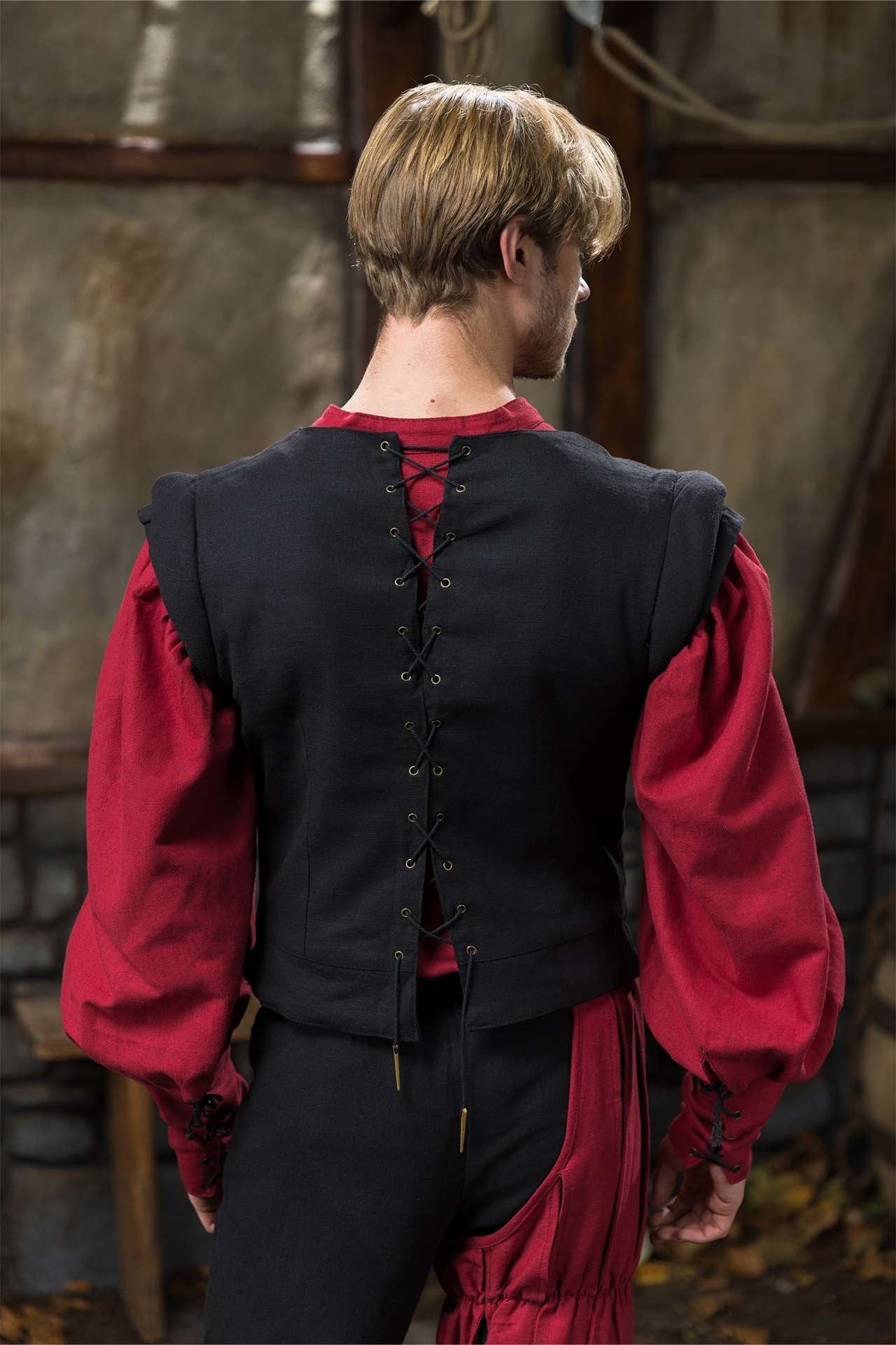 Warhammer Armoury Imperial Doublet Type A Black