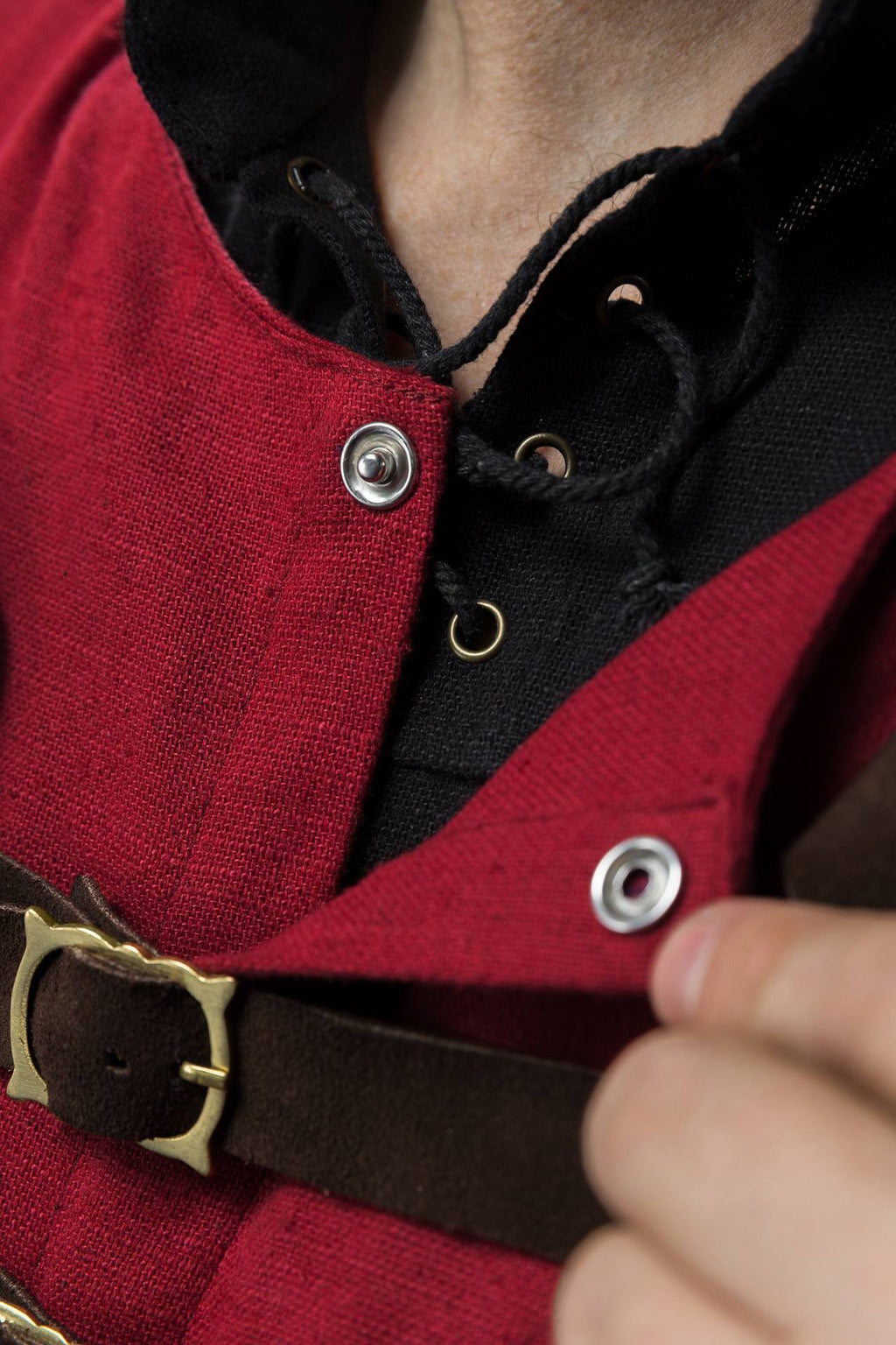 Warhammer Armoury Imperial Doublet Type A Dark Red