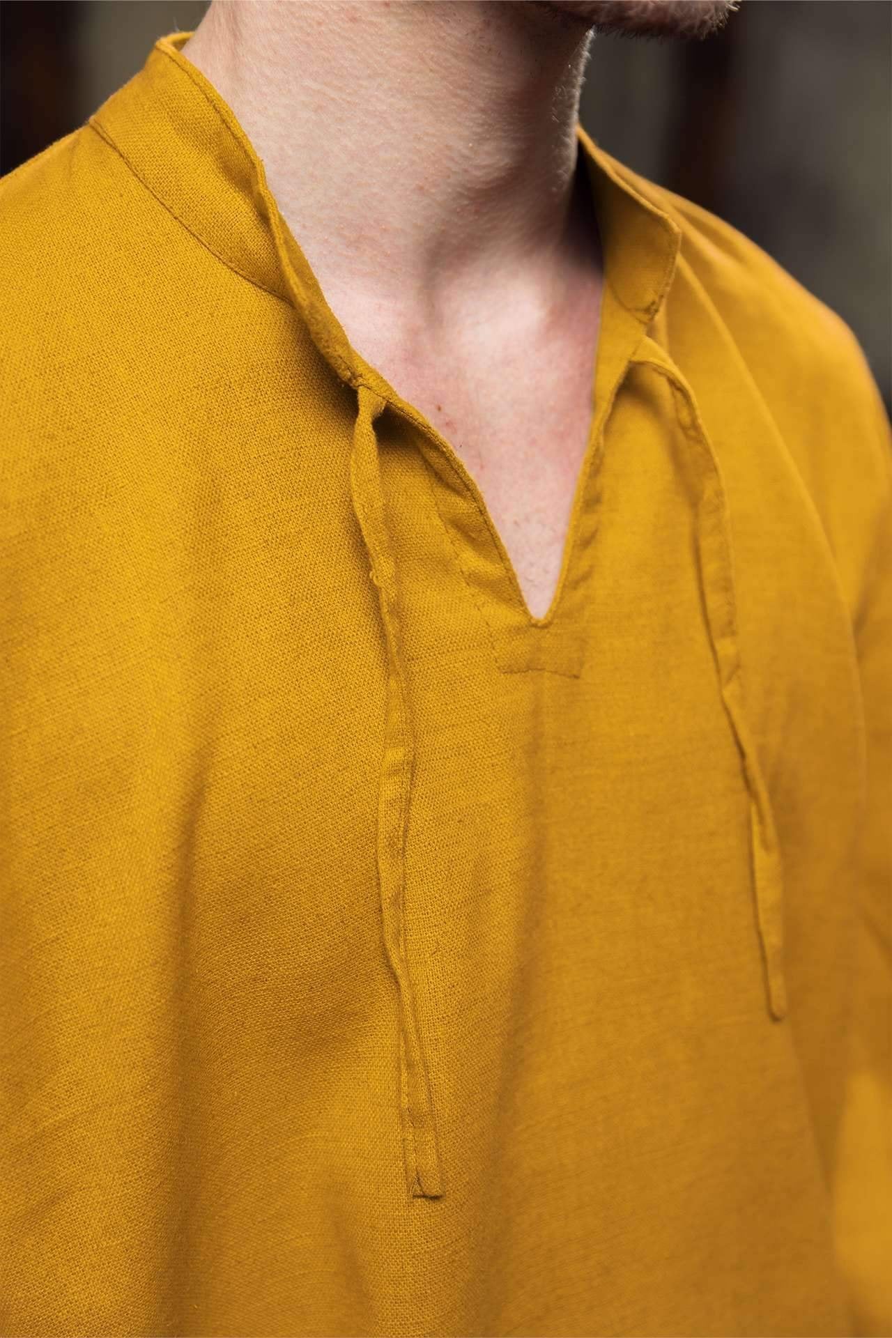 Warhammer Armoury Imperial Shirt Type A Yellow