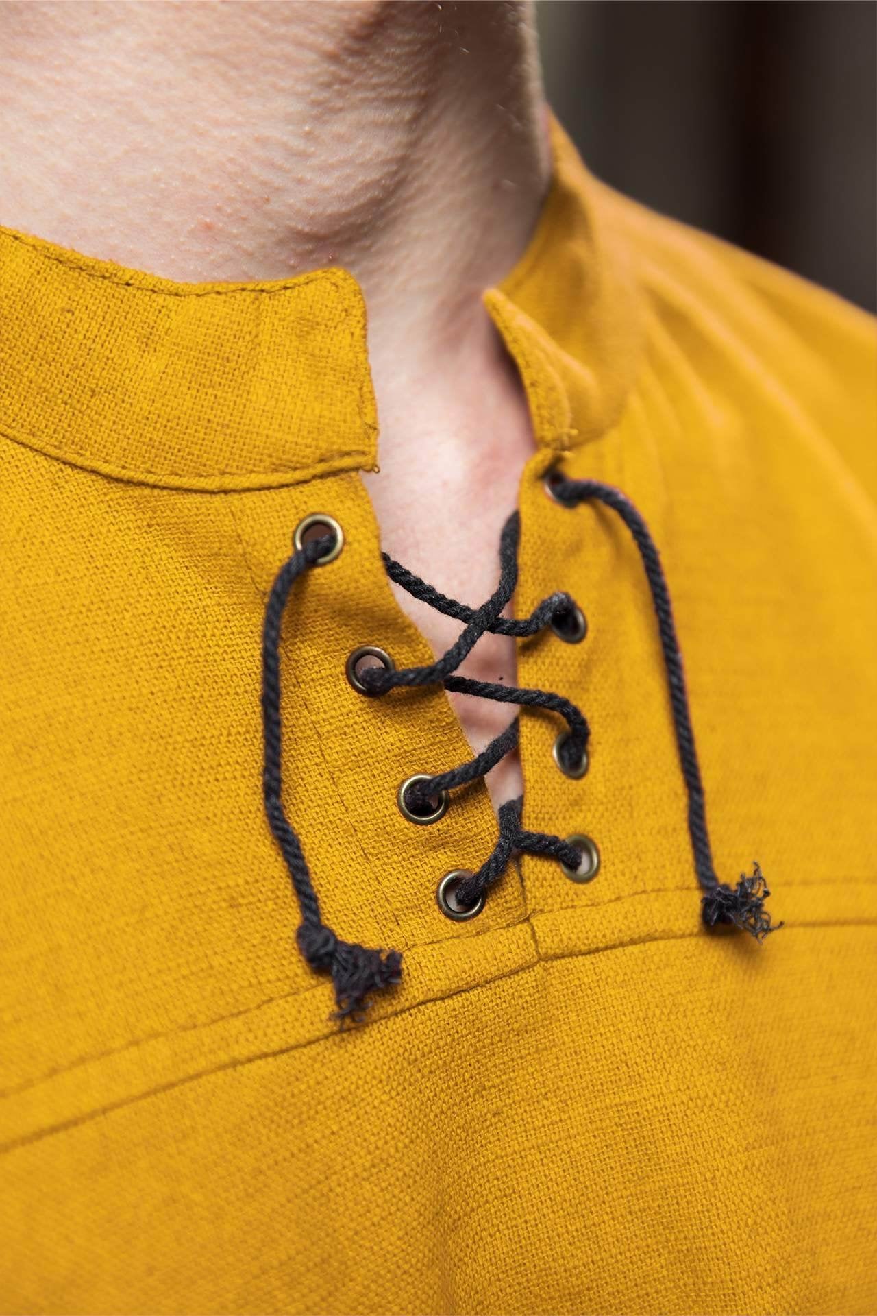 Warhammer Armoury Imperial Shirt Type B Yellow