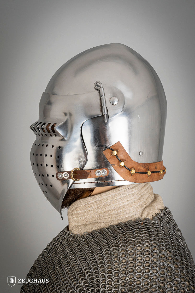 Bascinet Helmet with Visor 2.5mm Polished