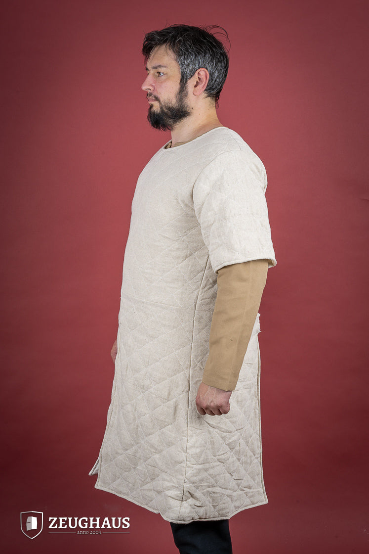 Short Sleeved Gambeson Natural