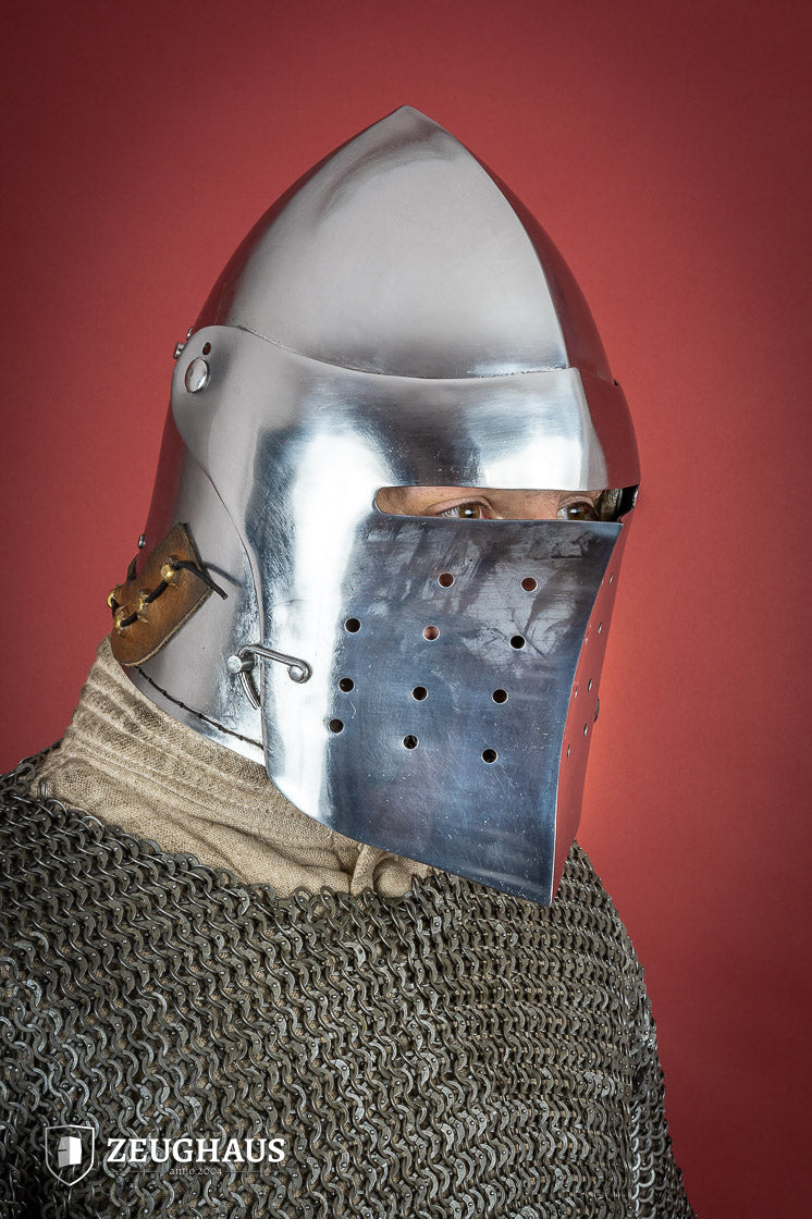 Casco Bacinete con Visera Completa de 2mm Pulido