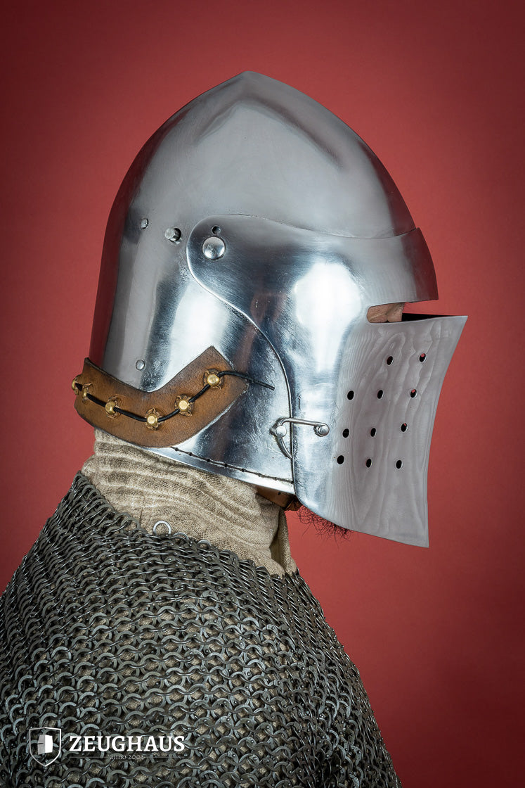 Casco Bacinete con Visera Completa de 2mm Pulido