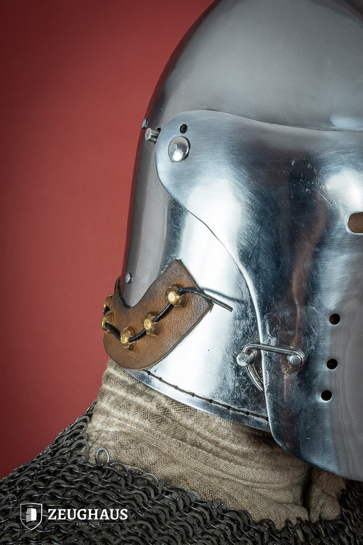 Casco Bacinete con Visera Completa de 2mm Pulido