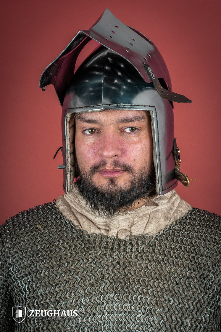 Casco Bacinete con Visera Completa de 2mm Pulido