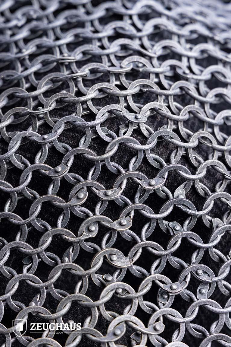 Kettenhemd Hauberk mit Frontschnallen Rundring vernietet 10mm Aluminium