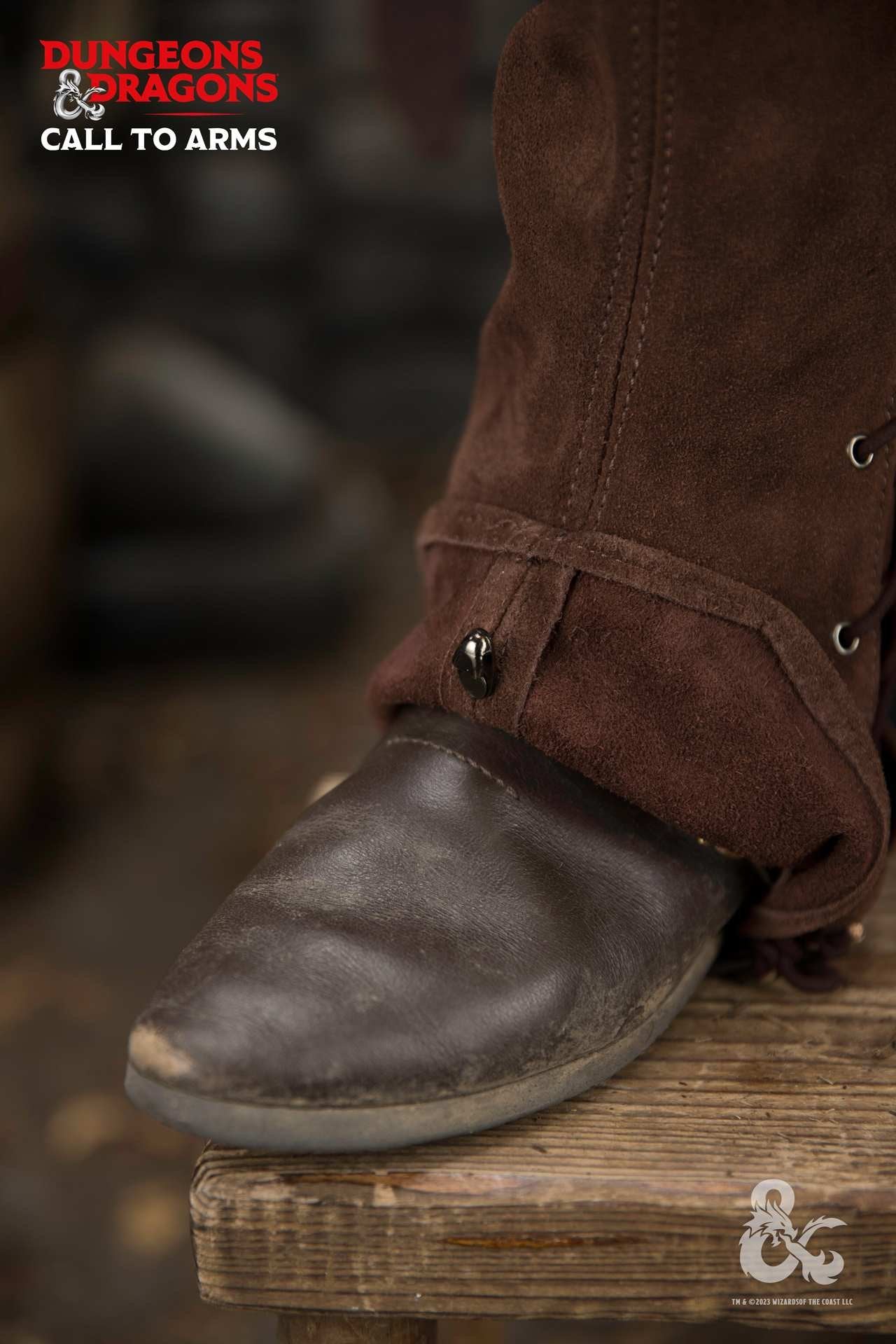 Dungeons & Dragons Leather Gaiters Type 1 Brown