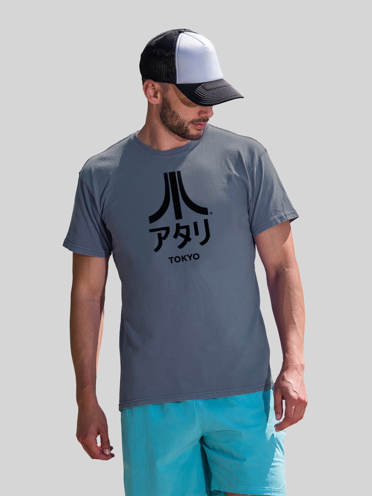 Atari Tokyo Black Retro Arcade Games con camiseta de color costero