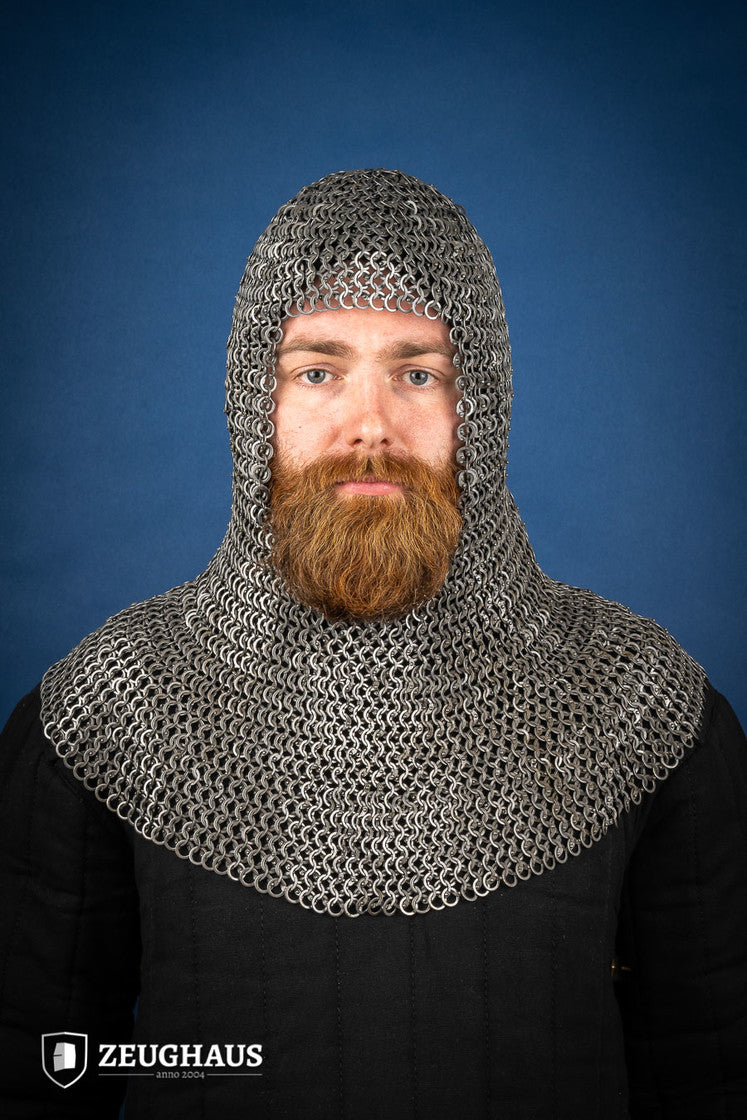 Chainmail Hood Flatring Riveted 9mm Steel Oiled