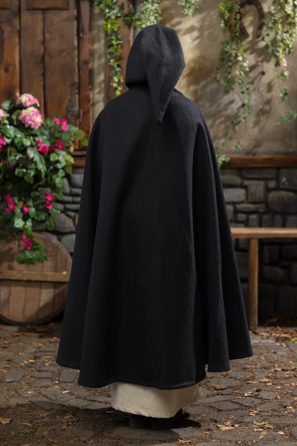 Children's Cape Leanaa Black