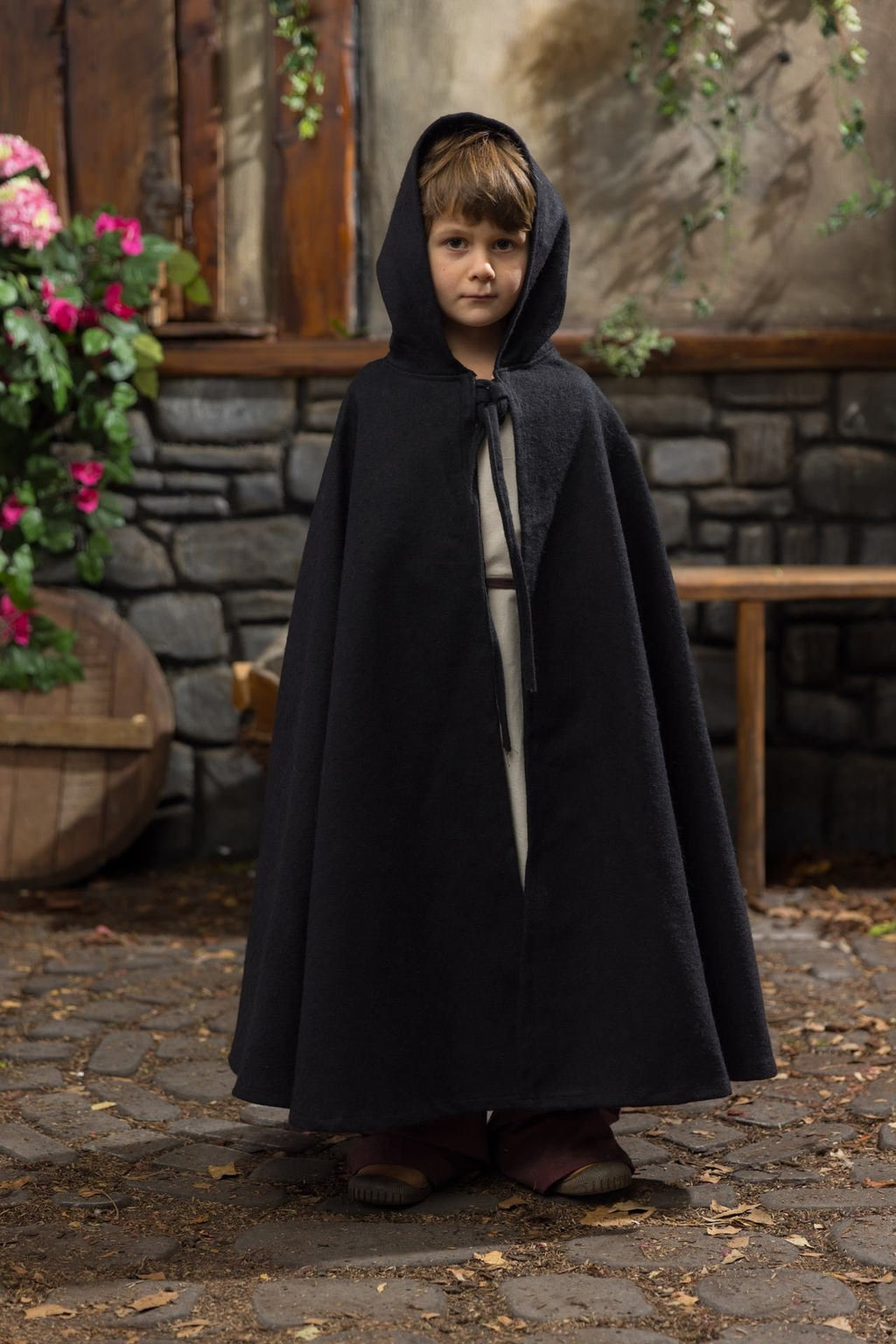 Children's Cape Leanaa Black