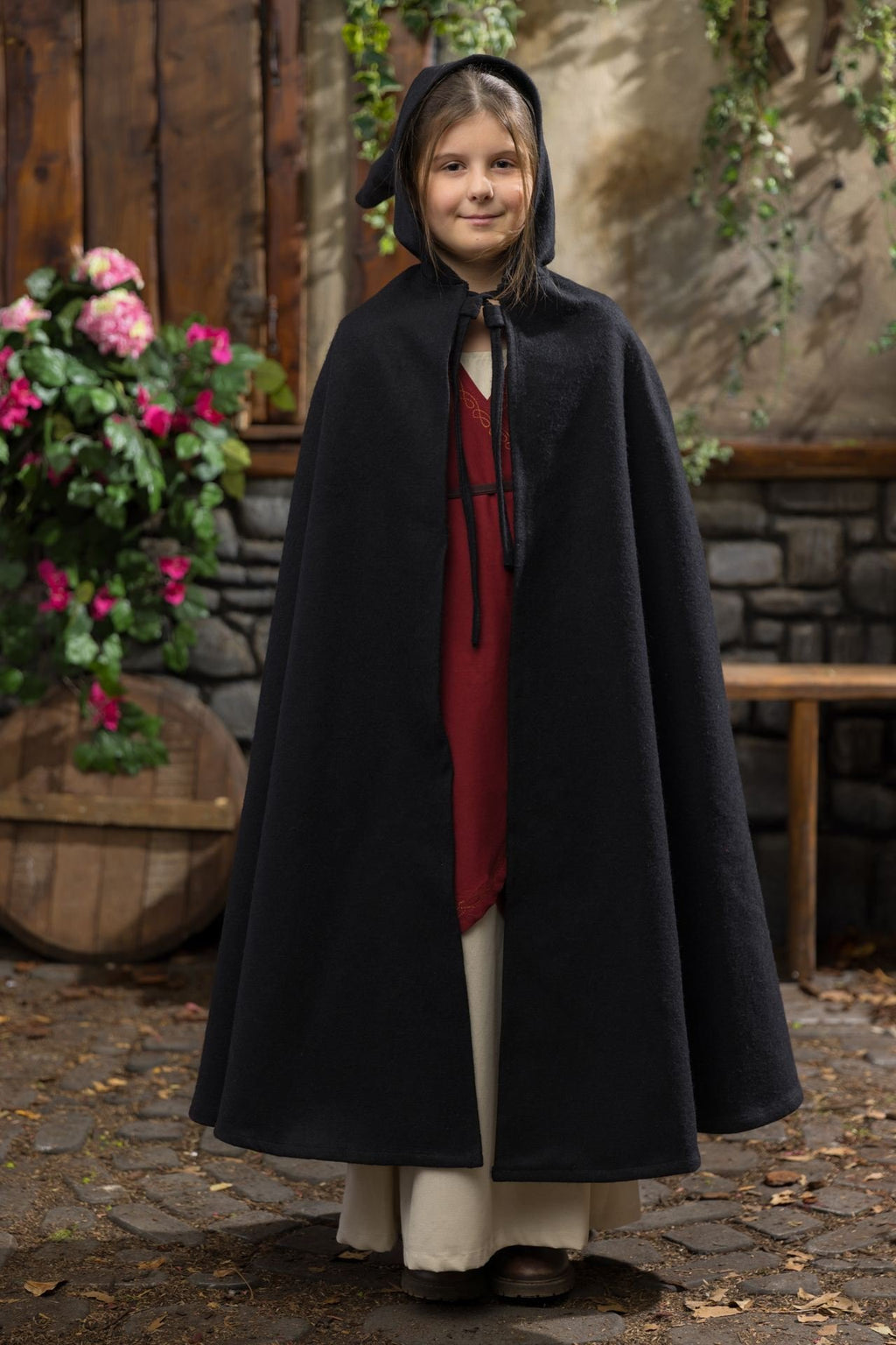 Children's Cape Leanaa Black